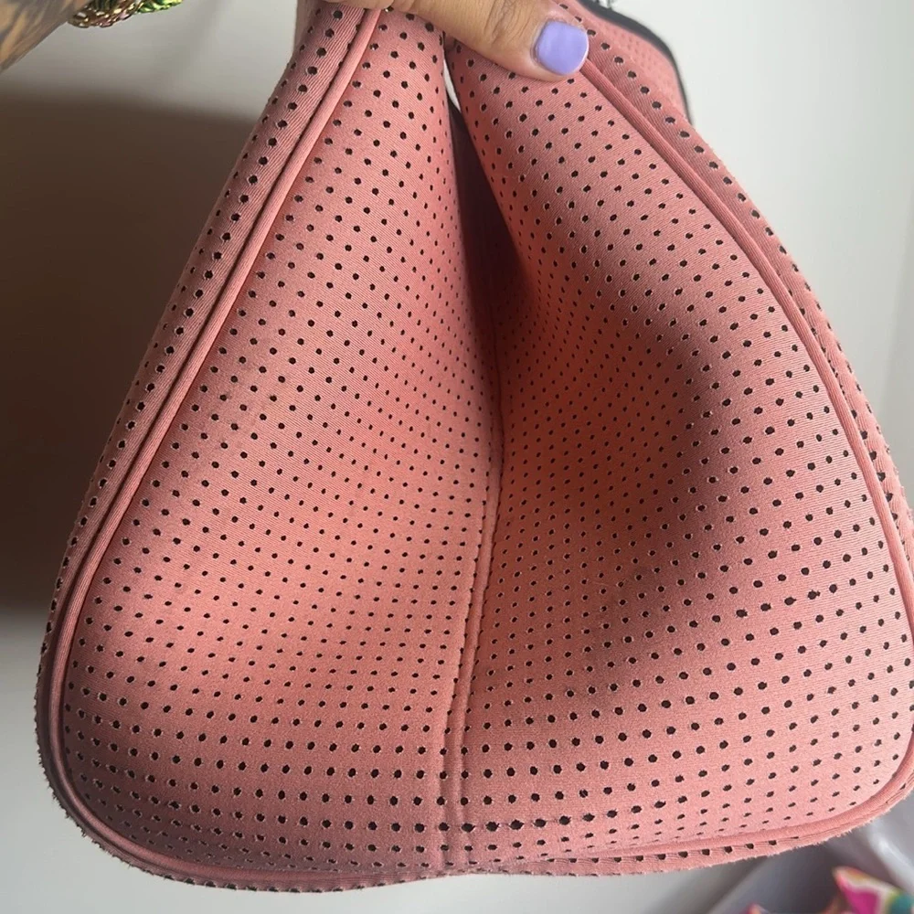 Mayamar neoprene tote bag VGUC